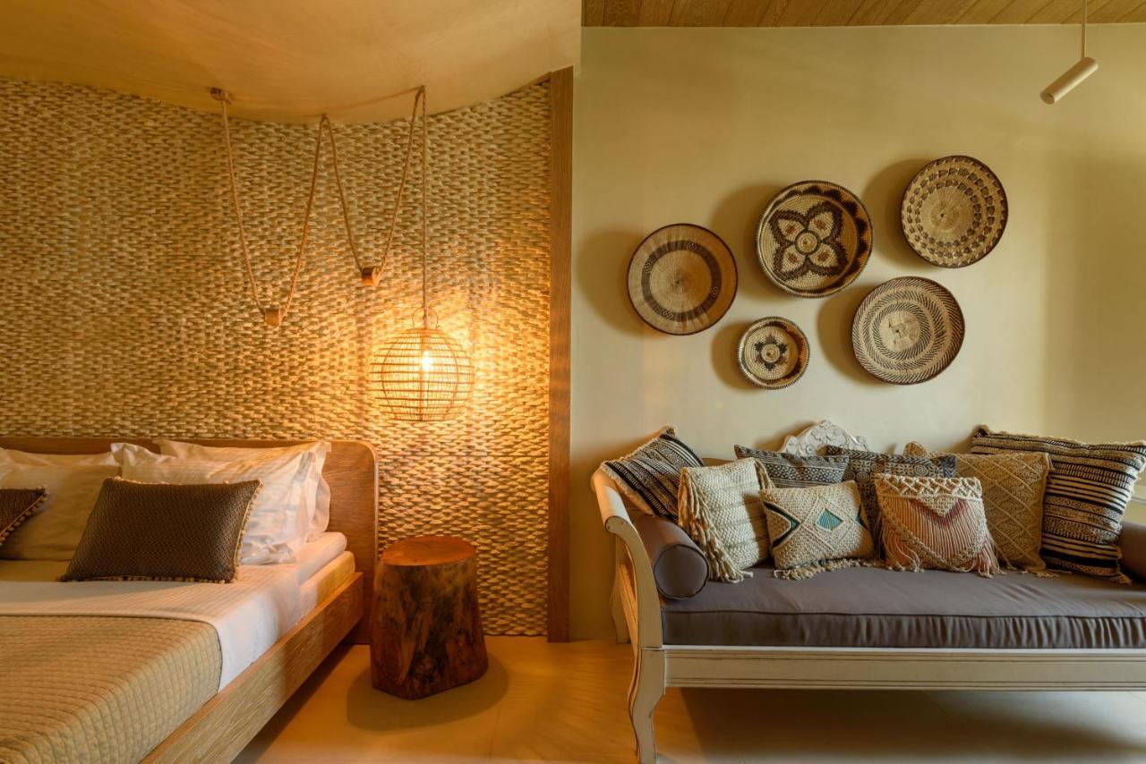 Divelia East Bed & Breakfast Imerovigli  Bagian luar foto