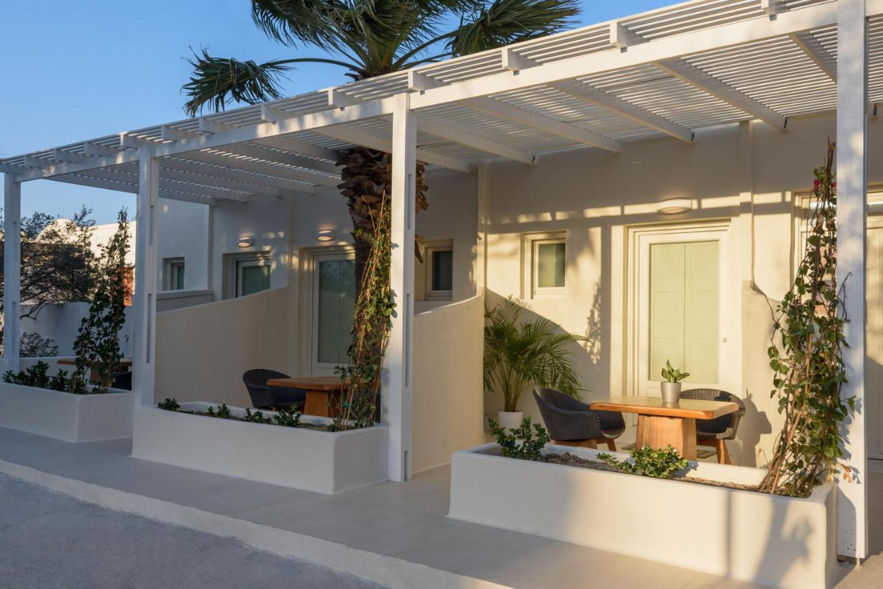 Divelia East Bed & Breakfast Imerovigli  Bagian luar foto